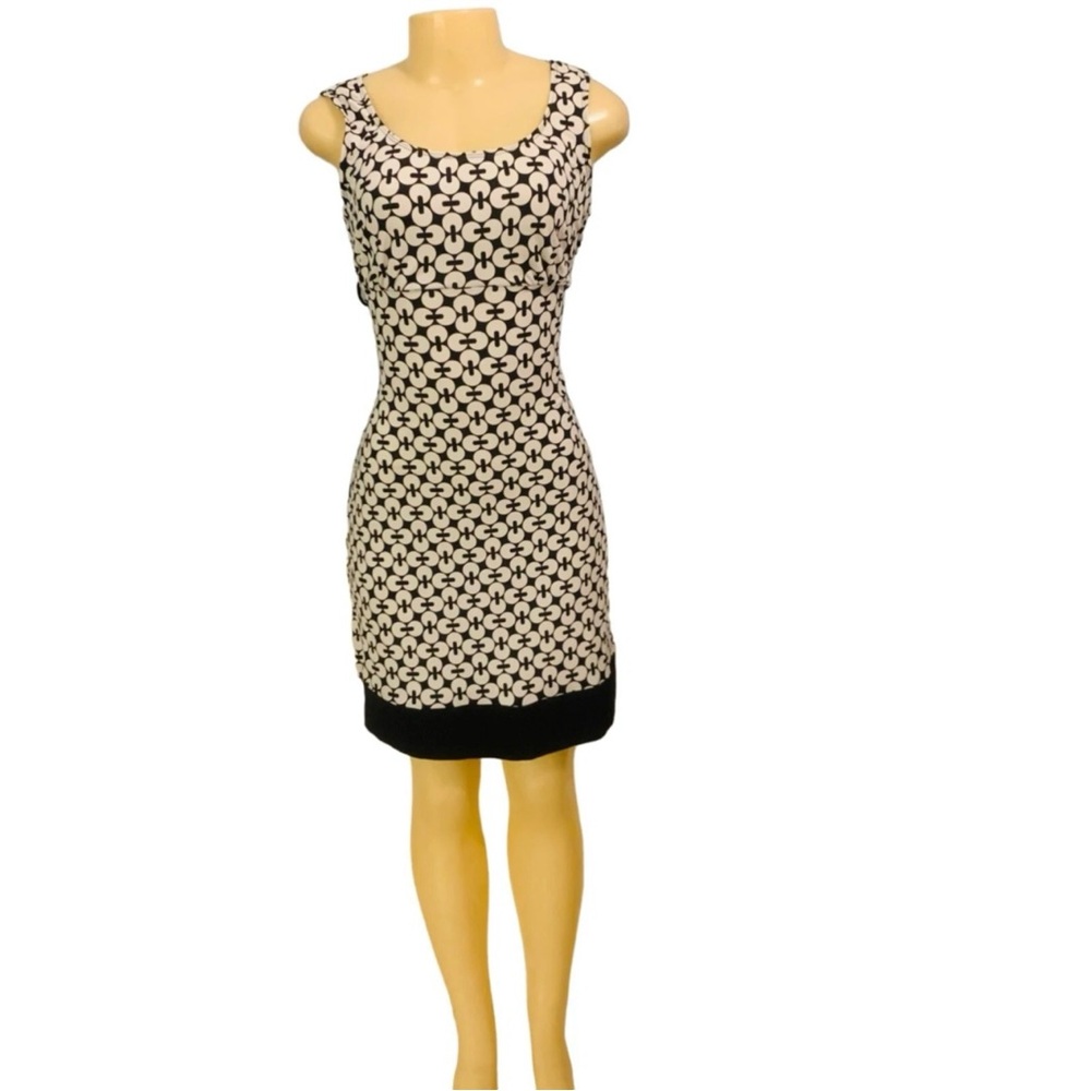 Tempted Black and White Sleeveless Sheath Mini